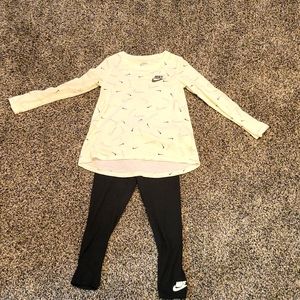 Girls Nike outfit